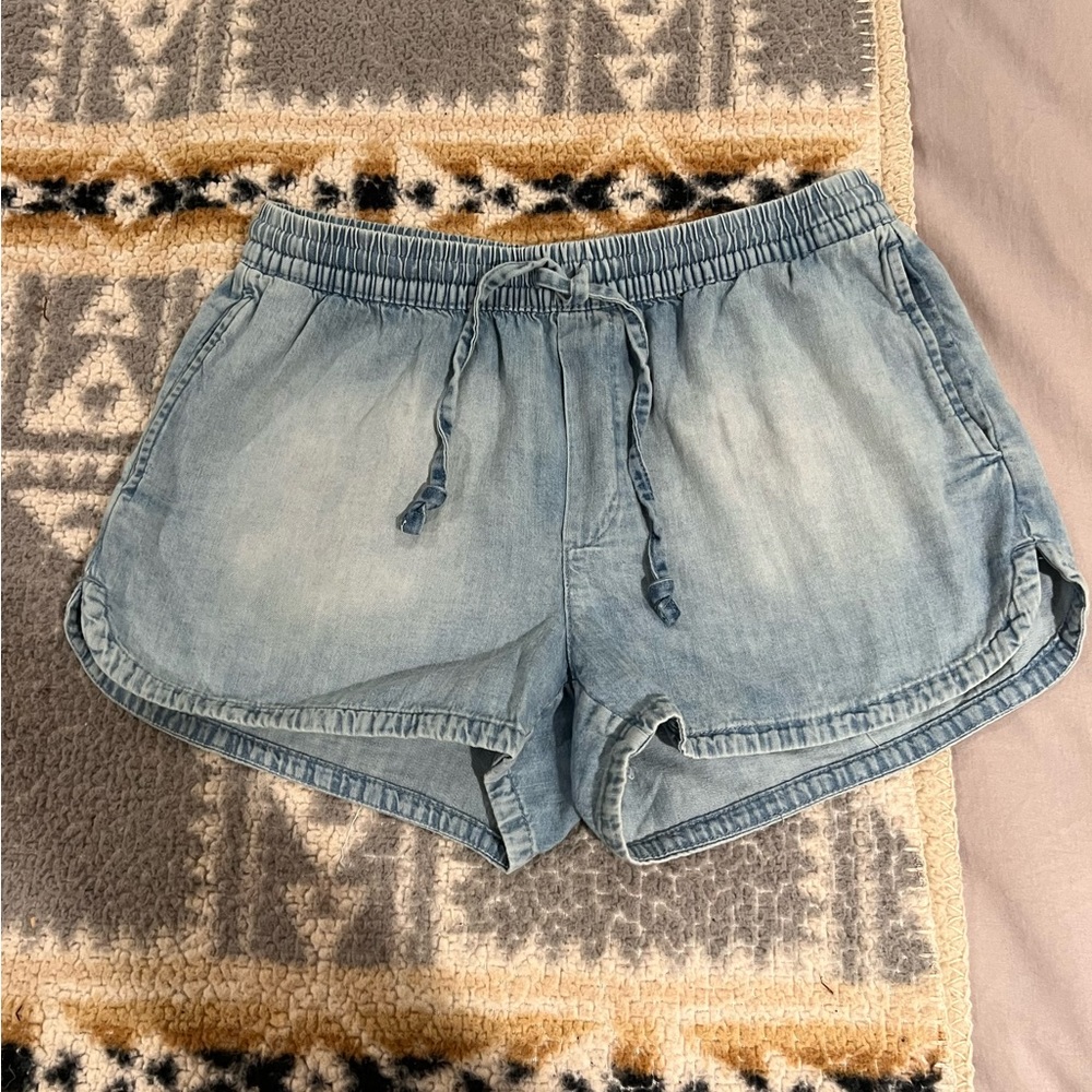 Aerie chambray shorts size small